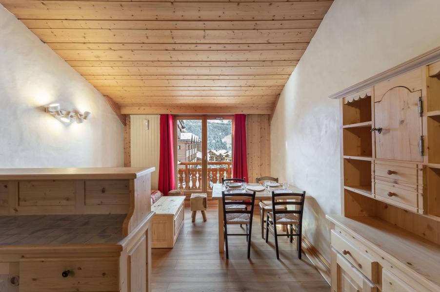 Ski verhuur Studio mezzanine 4 personen (407) - Résidence le Marquis - Courchevel - Woonkamer