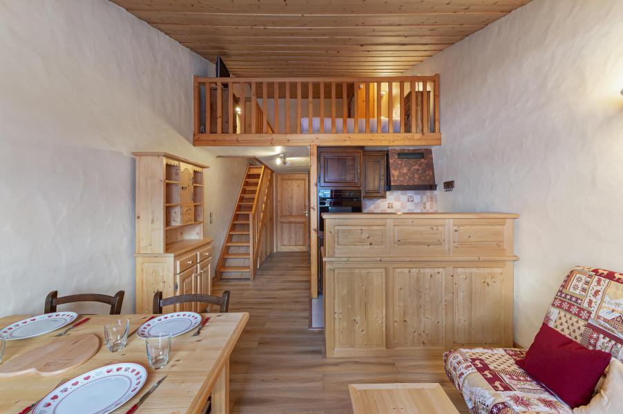 Ski verhuur Studio mezzanine 4 personen (407) - Résidence le Marquis - Courchevel - Woonkamer