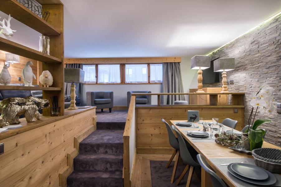 Ski verhuur Appartement 4 kamers 6 personen (WINTER 127) - Résidence les Chalets du Forum - Courchevel - Woonkamer