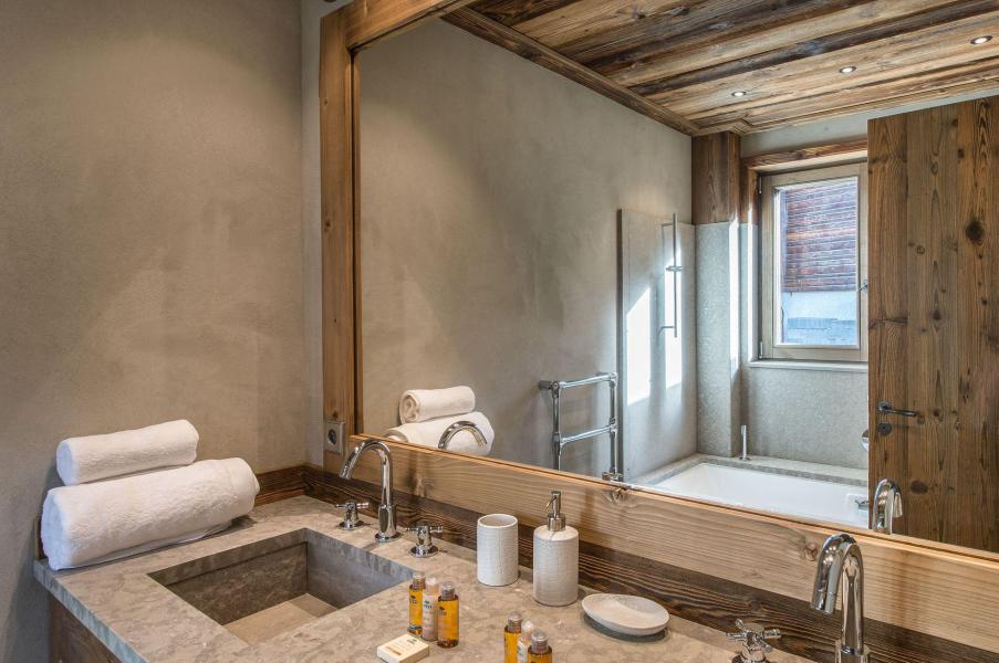 Rent in ski resort 5 room apartment 10 people (4) - Résidence les Follières - Courchevel - Wash-hand basin