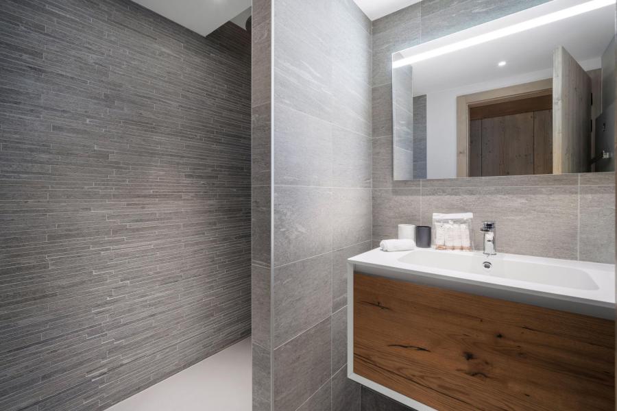 Alquiler al esquí Apartamento cabina 5 piezas para 8 personas (801) - Résidence Phoenix - Courchevel - Cuarto de ducha