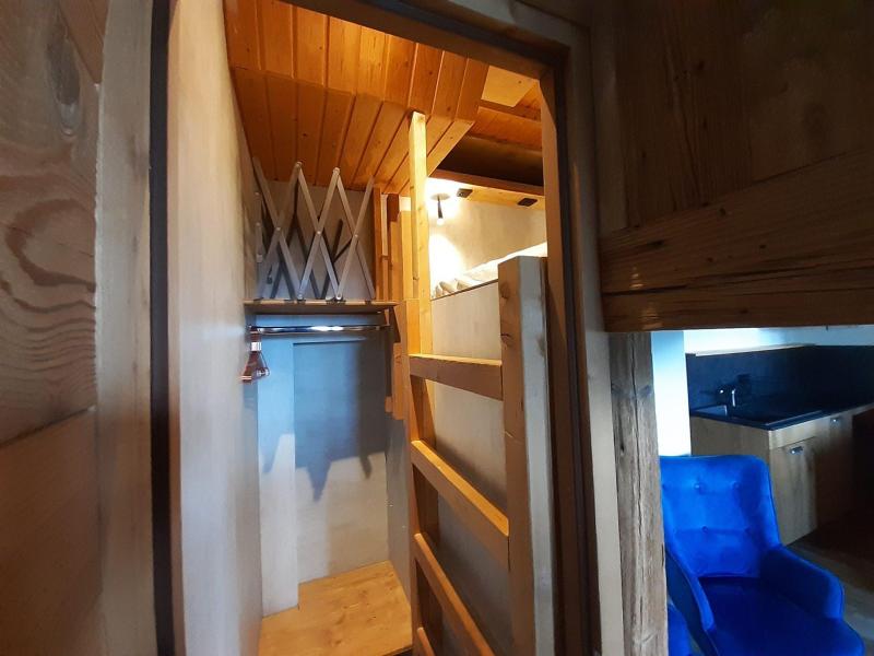 Rent in ski resort Studio mezzanine 4 people - Résidence Porte de Courchevel - Courchevel - Bedroom