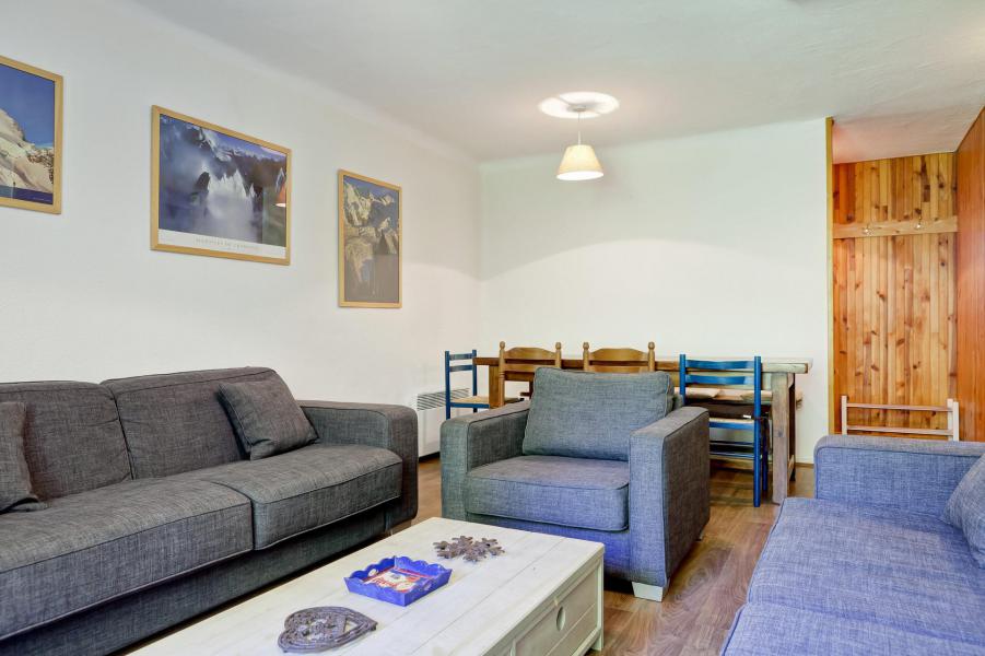 Skiverleih 5-Zimmer-Appartment für 9 Personen (21) - Résidence Rocheray - Courchevel - Wohnzimmer