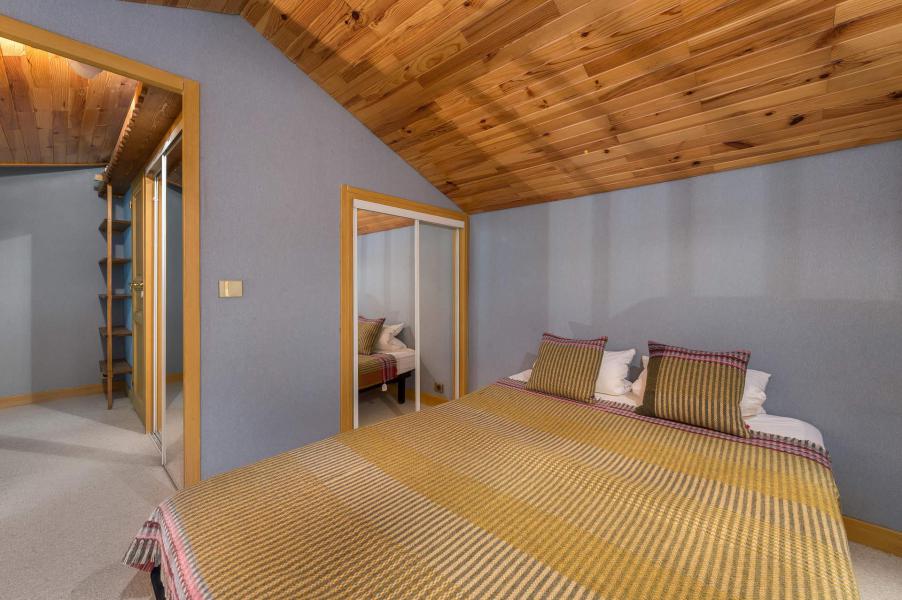 Rent in ski resort 3 room duplex apartment 6 people (30) - Résidence Trois Vallées - Courchevel - Apartment