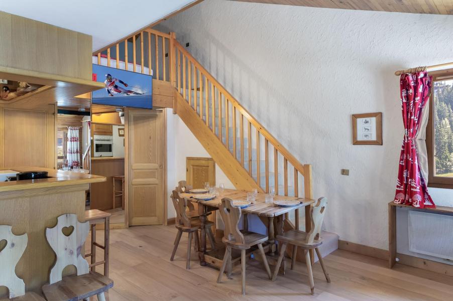 Rent in ski resort 3 room duplex apartment 6 people (30) - Résidence Trois Vallées - Courchevel