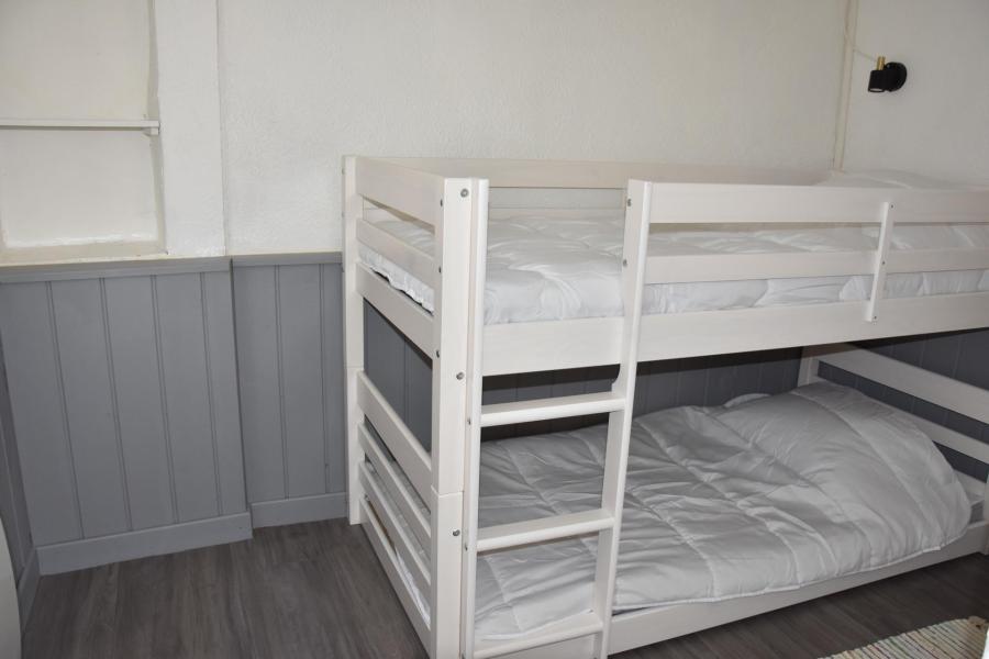 Skiverleih 3-Zimmer-Appartment für 4 Personen - Sainte Barbe - Courchevel - Schlafzimmer