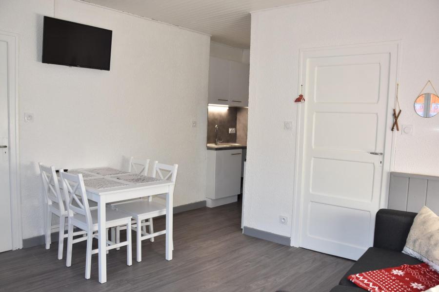 Skiverleih 3-Zimmer-Appartment für 4 Personen - Sainte Barbe - Courchevel - Wohnzimmer