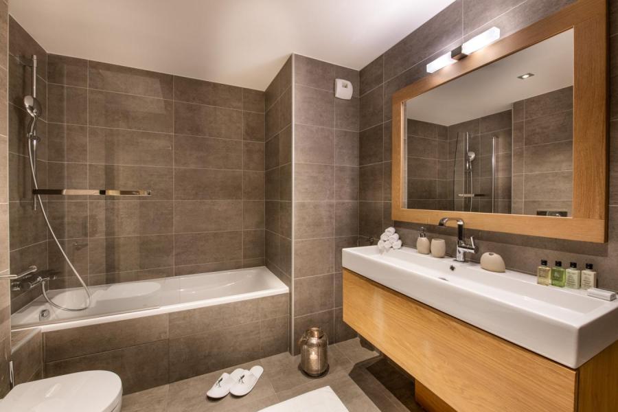 Wynajem na narty Apartament 4 pokojowy kabina 6-8 osób (B05) - Whistler Lodge - Courchevel