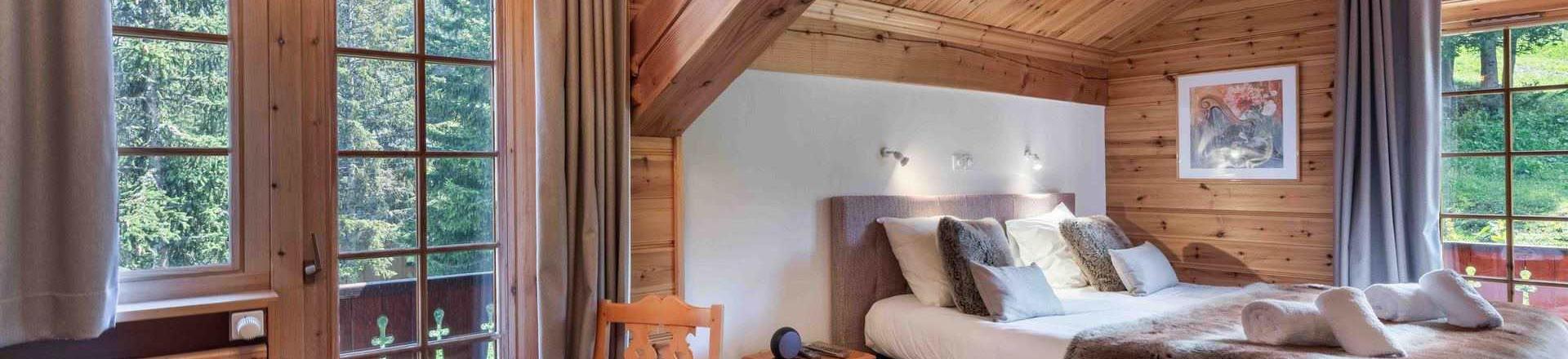 Rent in ski resort 7 room chalet 12 people - Chalet Agathe Blanche - Courchevel - Bedroom