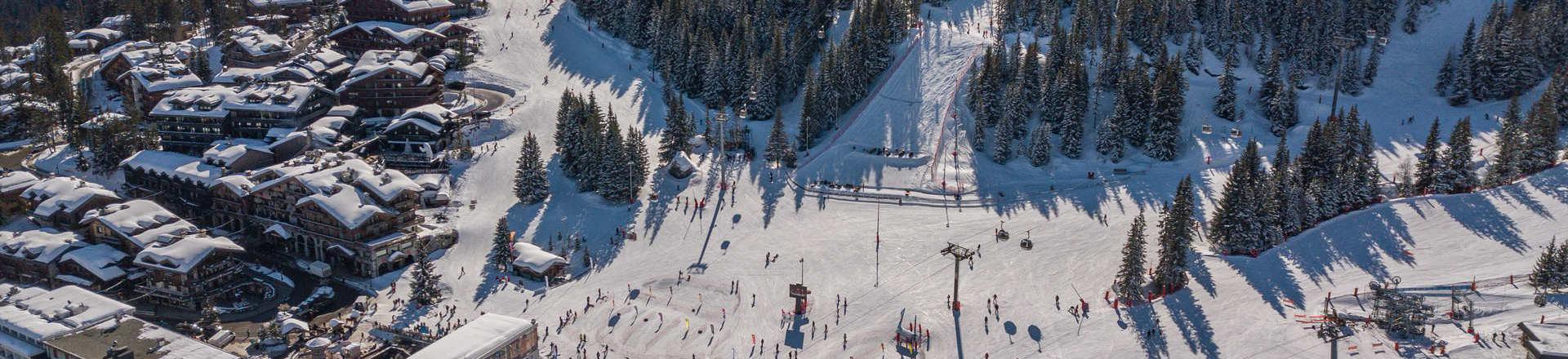 Location au ski Chalet Ajacour - Courchevel - Extérieur hiver