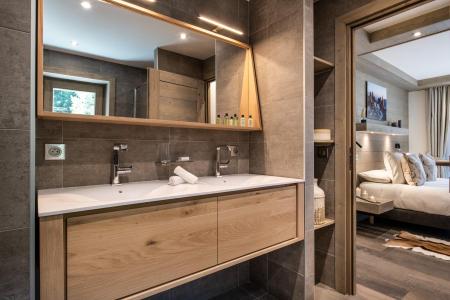 Soggiorno sugli sci Chalet semi-indipendente 6 stanze per 8-10 persone (Allnatt) - Canyon Lodge - Courchevel - Bagno con doccia