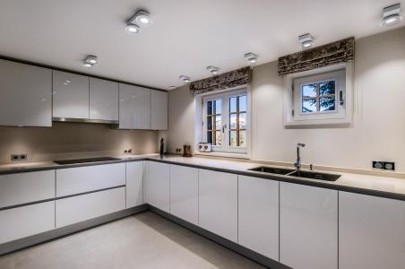 Soggiorno sugli sci Chalet su 4 piani 6 stanze per 10 persone - Chalet Amnésia - Courchevel - Cucina