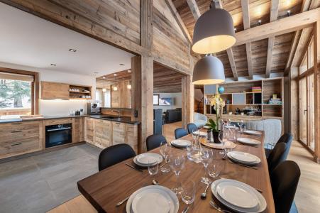 Rent in ski resort 6 room chalet 10 people - Chalet Ciuk - Courchevel - Living room