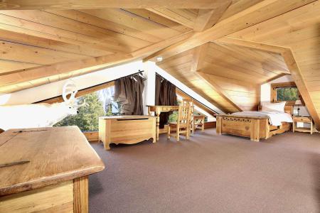 Аренда на лыжном курорте Шале 8 комнат 14 чел. - Chalet du Chamois - Courchevel - апартаменты