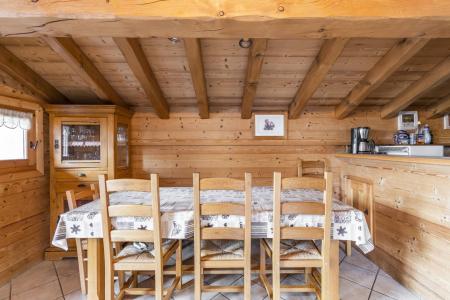 Ski verhuur Chalet 6 kamers 8 personen - Chalet Estive - Courchevel - Woonkamer