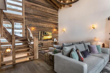 Rent in ski resort 6 room chalet 10 people - Chalet Libellule - Courchevel - Living room