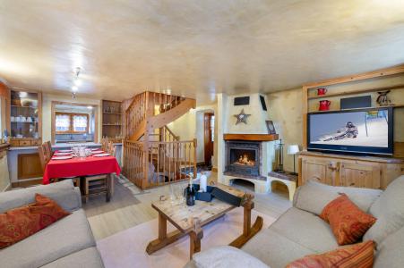 Rent in ski resort 4 room chalet 6 people - Chalet Maurilisa - Courchevel - Apartment