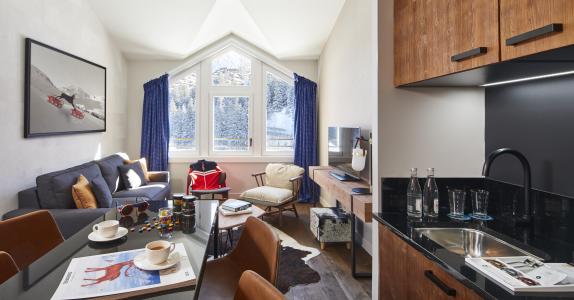 Location au ski Grande Suite Cabine 6 personnes - Hôtel Écrin Blanc - Courchevel - Coin séjour
