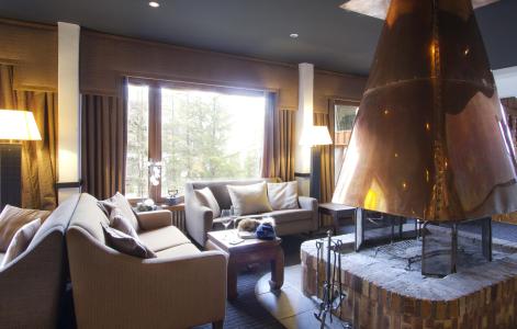 Rent in ski resort Hôtel New Solarium - Courchevel - Living room