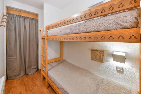 Rent in ski resort 2 room apartment sleeping corner 6 people (103) - La Résidence les Brigues - Courchevel - Bedroom