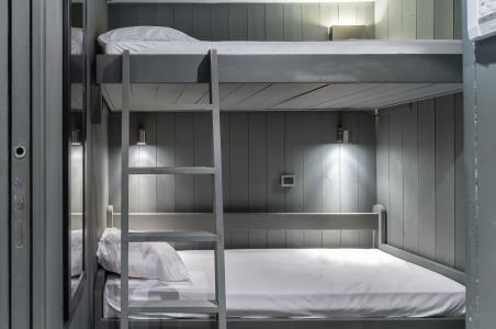 Skiverleih 3-Zimmer-Holzhütte für 5 Personen (11) - La Résidence Roc - Courchevel - Offener Schlafbereich