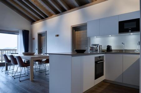 Alquiler al esquí Apartamento 4 piezas para 7 personas (A09) - Le C - Courchevel - Cocina abierta