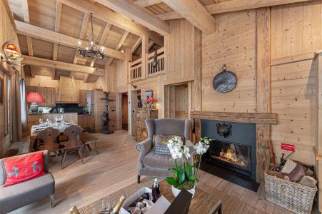 Ski verhuur Chalet triplex 6 kamers 12 personen - Les Petits Grebiers - Courchevel - Woonkamer