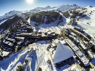 Rent in ski resort Les Sapins - Courchevel - Winter outside