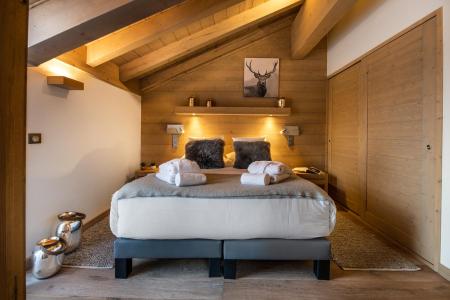 Rent in ski resort 5 room duplex apartment 8 people (D07) - Mammoth Lodge - Courchevel - Bedroom