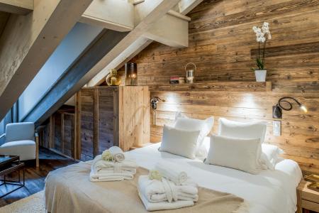 Rent in ski resort 5 room duplex apartment 9 people (D13) - Mammoth Lodge - Courchevel - Bedroom