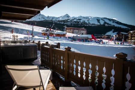 Rent in ski resort 4 room duplex apartment cabin 6-8 people (Kula) - Manali Lodge - Courchevel - Balcony