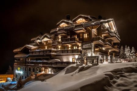 Urlaub in den Bergen Manali Lodge - Courchevel - Draußen im Winter