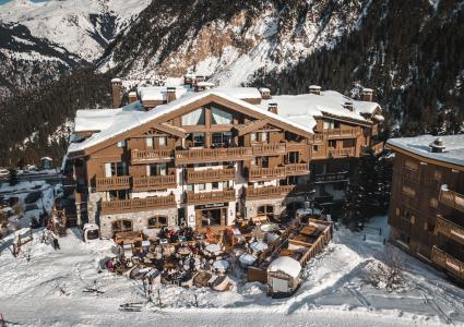 Holiday in mountain resort Manali Lodge - Courchevel - Winter outside