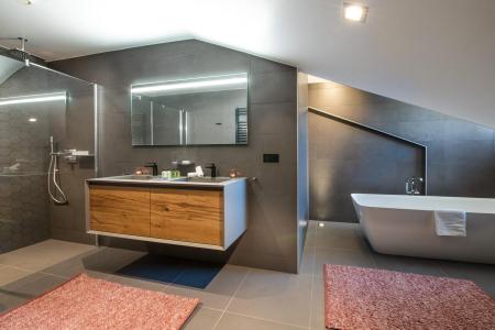 Alquiler al esquí Apartamento 5 piezas cabina para 8-10 personas (Kinabalu) - Manali Lodge - Courchevel