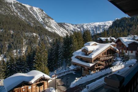 Ski verhuur Appartement 3 kabine kamers 4-6 personen (Nagadi) - Manali Lodge - Courchevel - Balkon