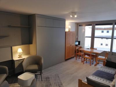 Rent in ski resort Studio 3 people (243) - Résidence Ariondaz - Courchevel - Living room