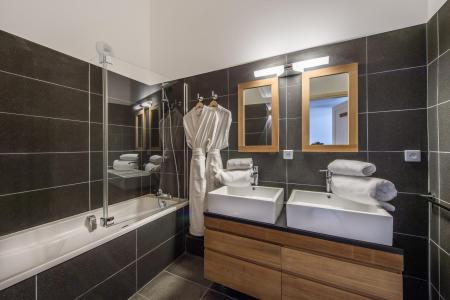 Rent in ski resort 5 room apartment 8 people (B31) - Résidence Aspen Lodge - Courchevel