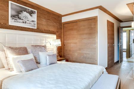 Rent in ski resort 6 room duplex apartment 11 people (250) - Résidence Carré Blanc - Courchevel - Bedroom