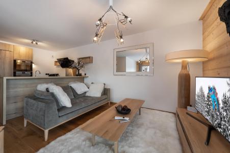 Rent in ski resort 4 room apartment 8 people (RJ03) - Résidence Chantemerle - Courchevel - Living room