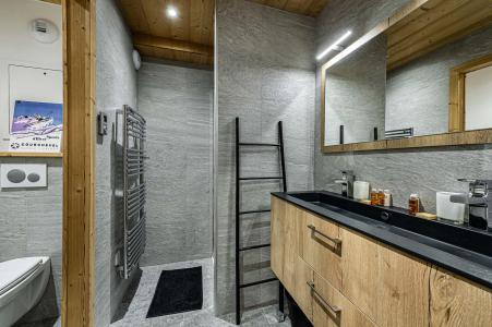 Alquiler al esquí Apartamento 2 piezas para 4 personas (RC03) - Résidence Chantemerle - Courchevel - Cuarto de ducha