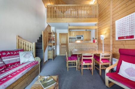 Wynajem na narty Apartament 3 pokojowy z antresolą 8 osób (620) - Résidence Cimes Blanches - Courchevel - Pokój gościnny