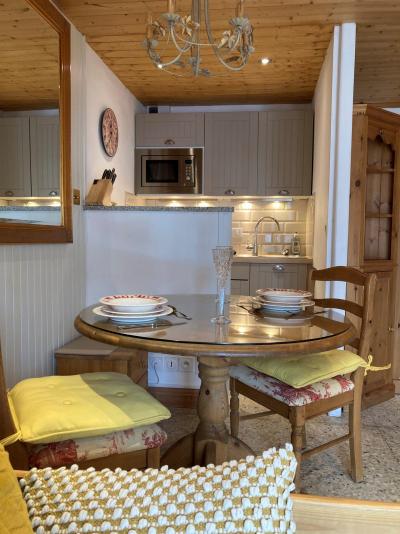 Location au ski Studio 2 personnes et 1 enfant - 12 ans (706B) - Résidence Croix des Verdons - Courchevel - Appartement