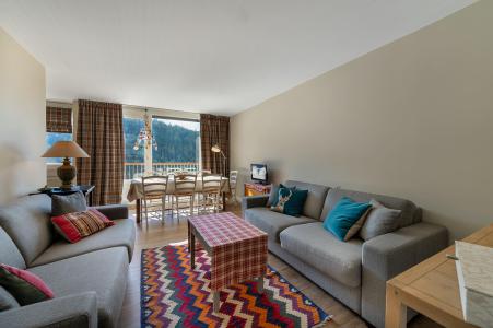Rent in ski resort 3 room apartment 7 people (F143) - Résidence Domaine de  l'Ariondaz - Courchevel - Living room