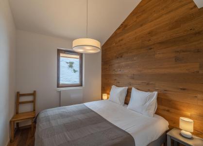Alquiler al esquí Apartamento 6 piezas mezzanine para 12 personas (H136) - Résidence Domaine de  l'Ariondaz - Courchevel - Habitación