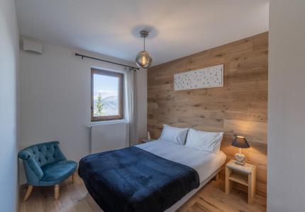 Rent in ski resort Résidence Domaine de  l'Ariondaz - Courchevel - Bedroom