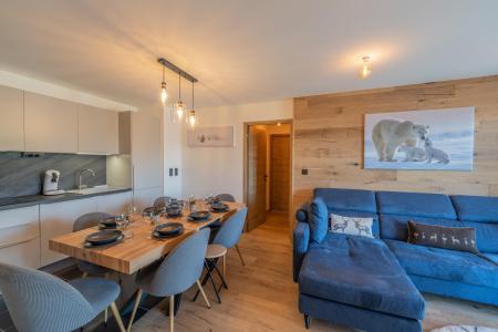 Skiverleih Résidence Domaine de  l'Ariondaz - Courchevel - Wohnzimmer