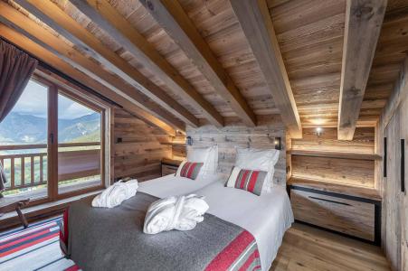 Rent in ski resort 7 room duplex apartment 12 people (LUNIOR 32) - Résidence Isard - Courchevel - Bedroom