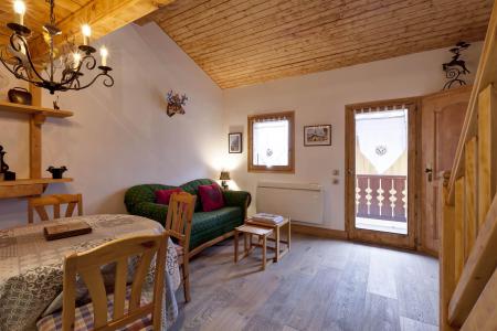 Rent in ski resort 2 room mezzanine apartment 5 people (4) - Résidence la Fontaine du Praz - Courchevel - Living room