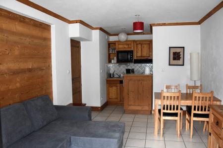 Rent in ski resort 2 room apartment 4 people (D2) - Résidence les Chalets du Ponthier - Courchevel - Living room
