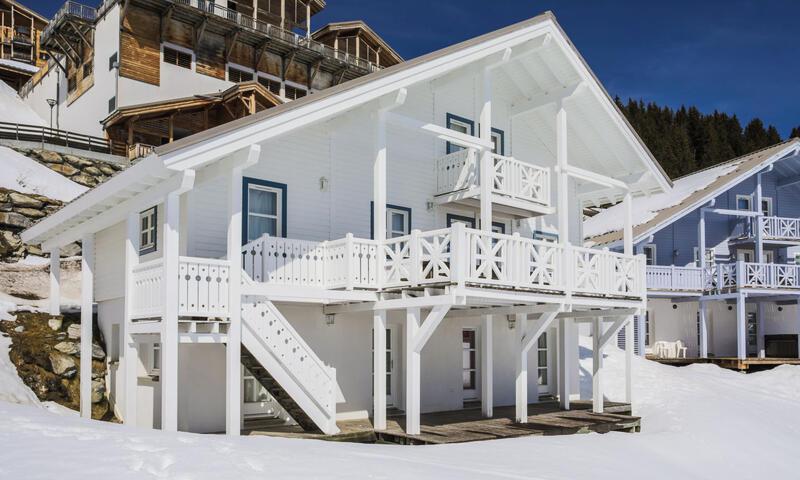 Location au ski Chalet 7 pièces 12 personnes (Confort 180m²) - Les Chalets de Flaine Hameau - Maeva Home - Flaine - Extérieur hiver